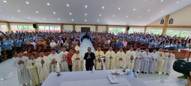 Tumbuh Bersama, Maju Bersama Menuju Transformasi STAKat Negeri Pontianak dalam Dies Natalis Ke 7
